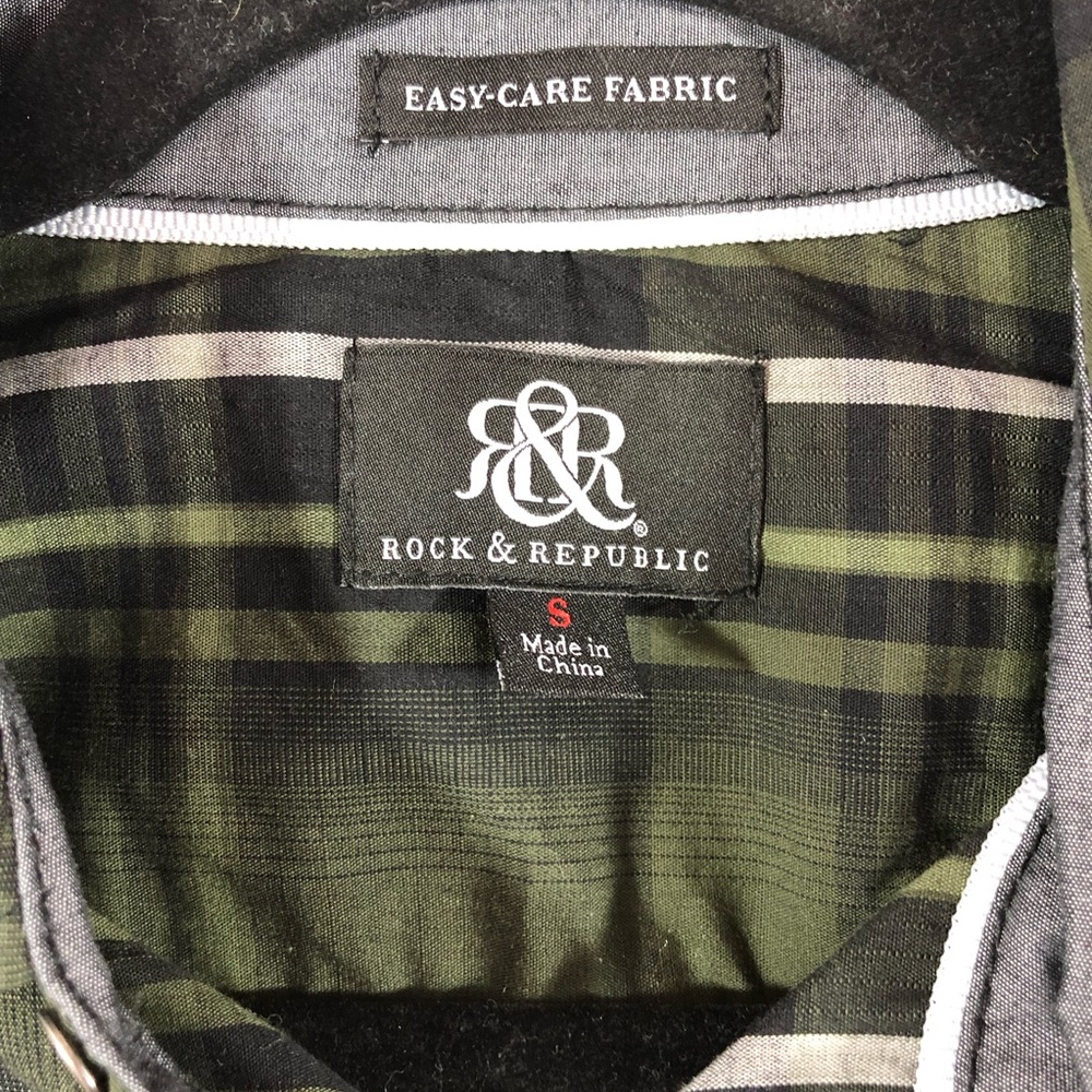 NWT Rock & Republic Army Green Button Down Top - Picture 3 of 8